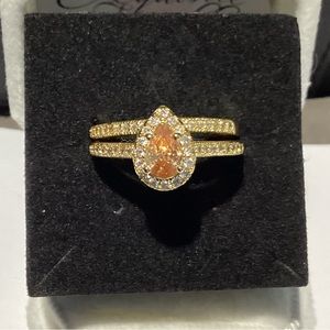 - 💋Beautiful 10k Gold Pear Cut WaterDrop Morganite Cz Diamond Halo 2 Piece …